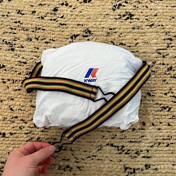 White k-way rain jacket - Picture 4 of 4